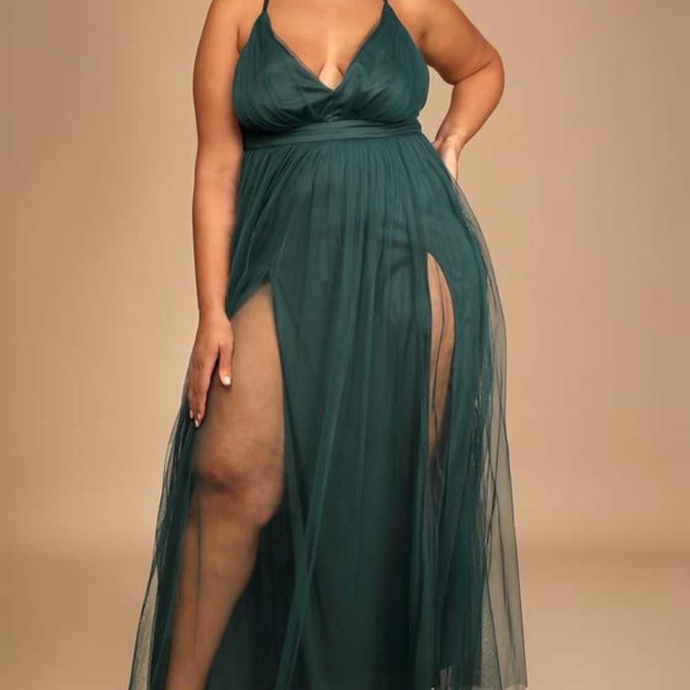 Lulus hunter green tulle dress